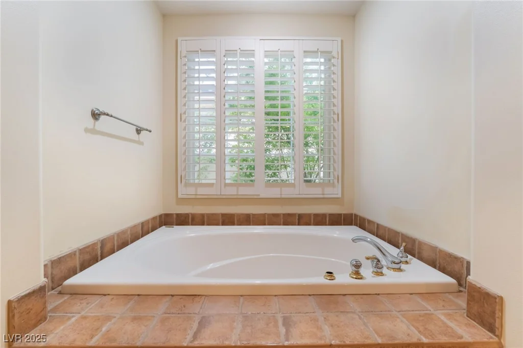 5 Circa De Montanas, Henderson, NV 89011