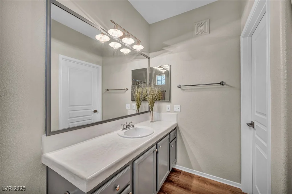 1012 Domnus, Las Vegas, NV 89144