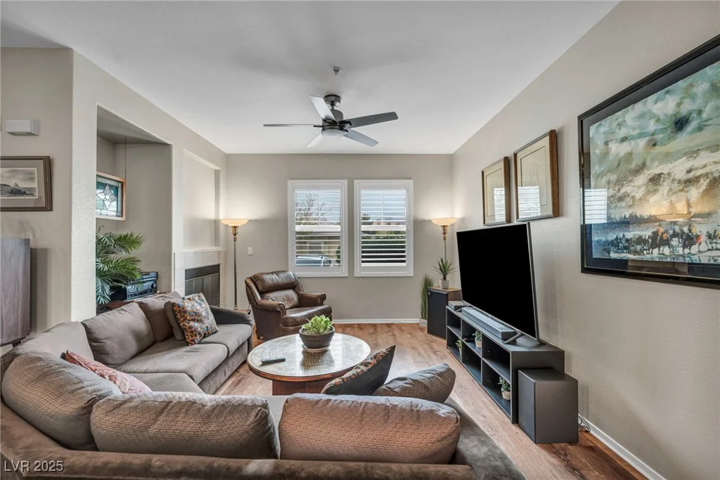 1012 Domnus, Las Vegas, NV 89144