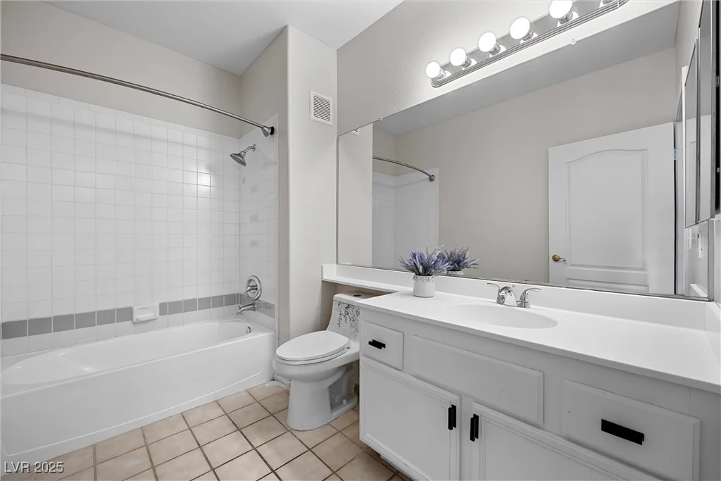 9901 Trailwood, Las Vegas, NV 89134