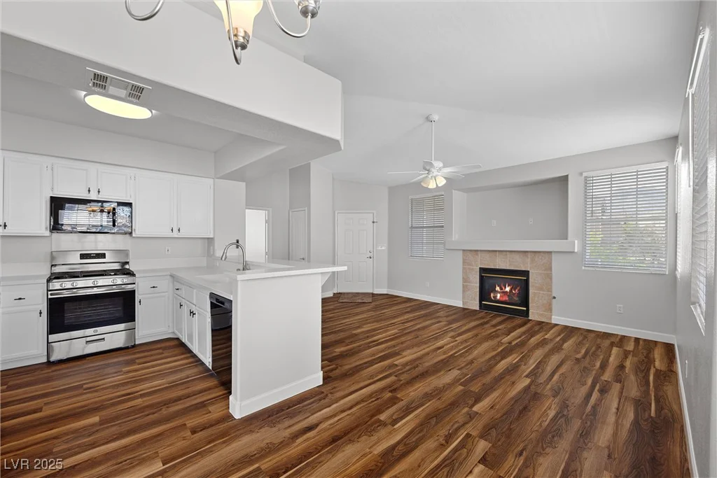 9901 Trailwood, Las Vegas, NV 89134