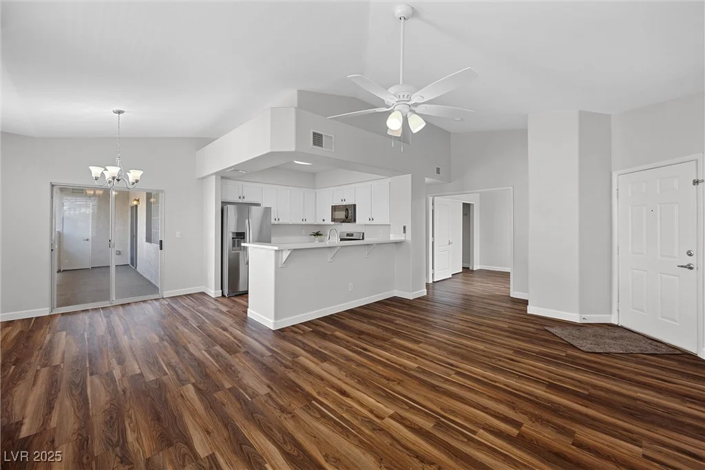 9901 Trailwood, Las Vegas, NV 89134