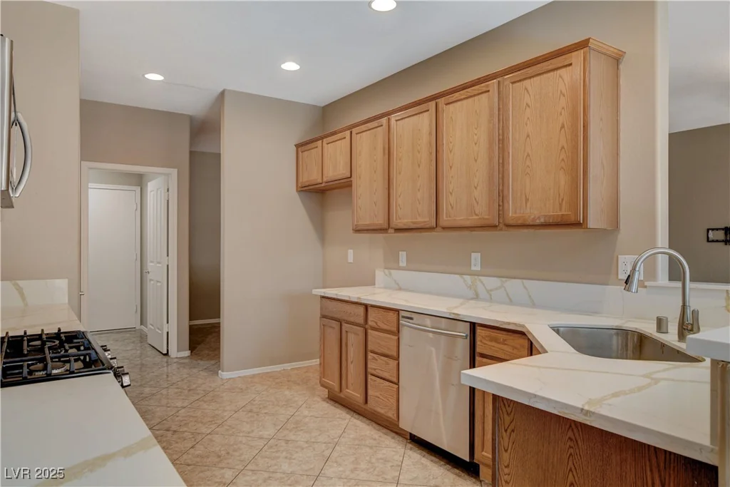 7564 Wingspread, North Las Vegas, NV 89084