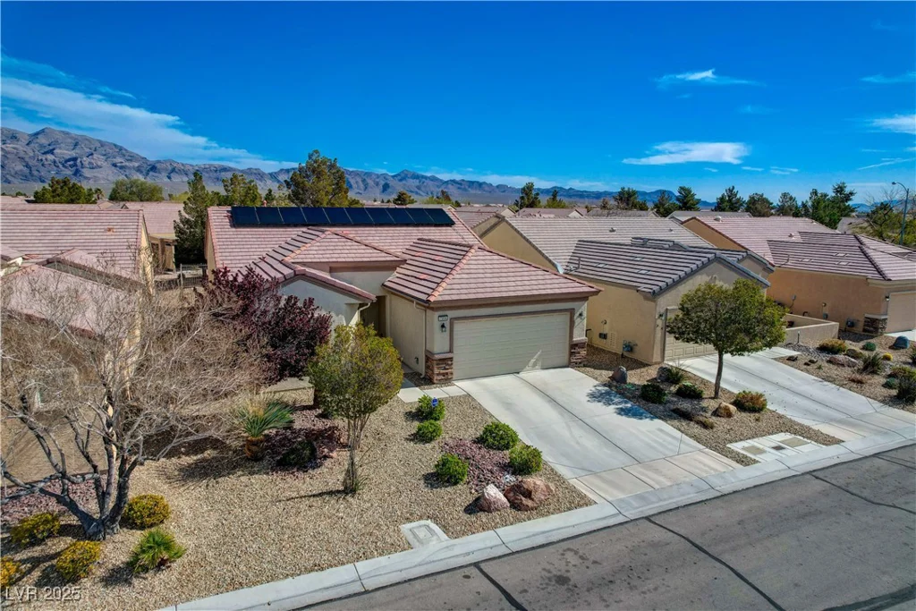 7564 Wingspread, North Las Vegas, NV 89084