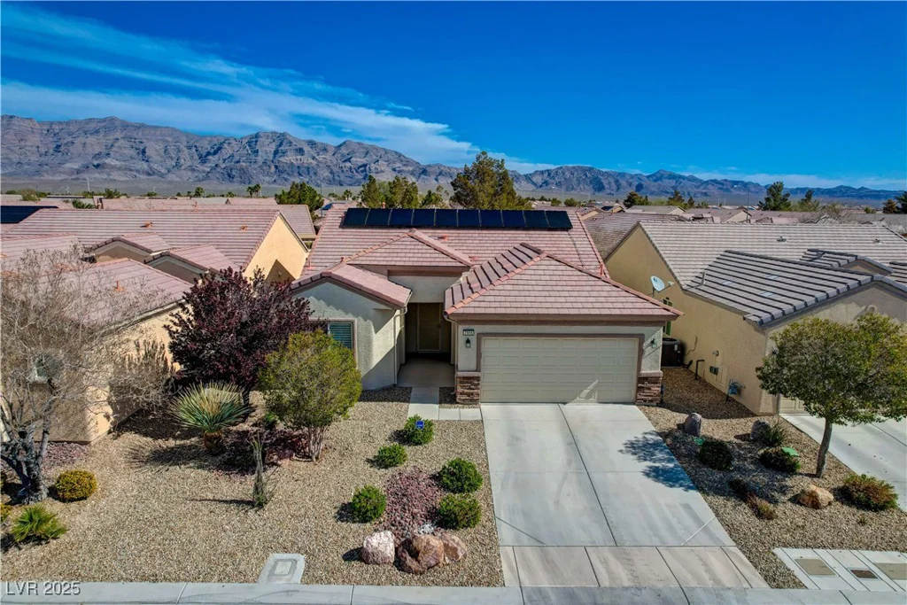7564 Wingspread, North Las Vegas, NV 89084