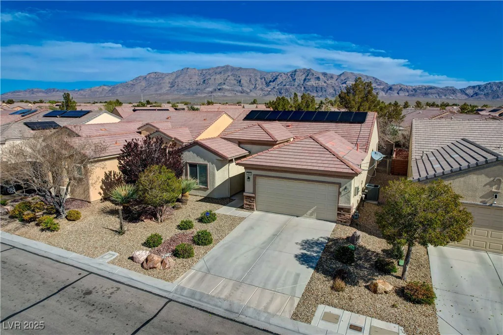 7564 Wingspread, North Las Vegas, NV 89084
