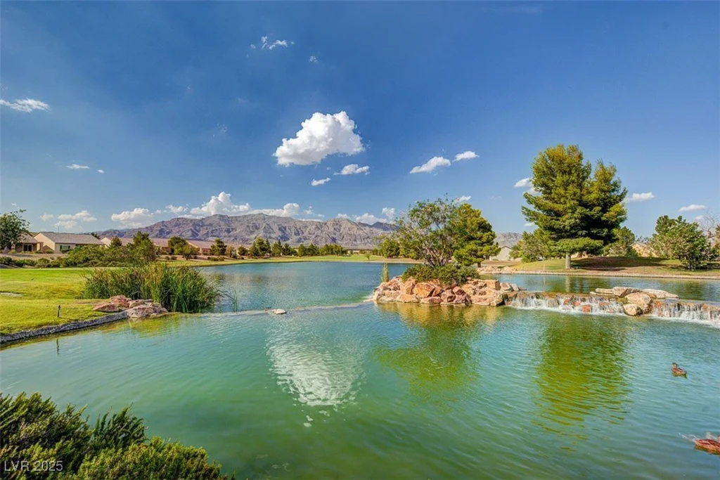 7564 Wingspread, North Las Vegas, NV 89084