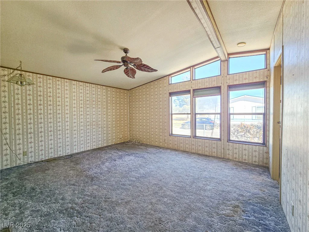 121 Tonopah, Pahrump, NV 89048