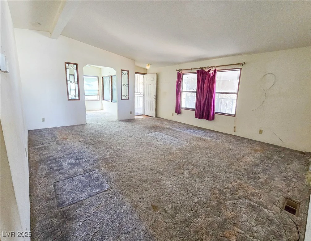 121 Tonopah, Pahrump, NV 89048