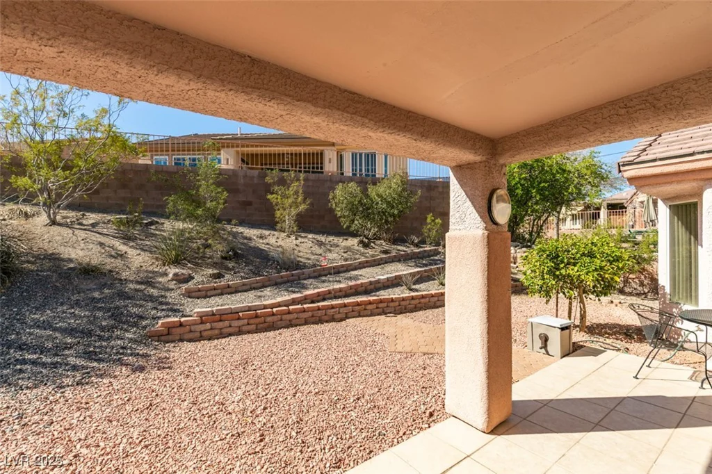 2037 POPPYWOOD, Henderson, NV 89012