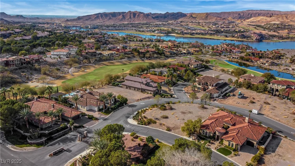 2 Via Potenza, Henderson, NV 89011