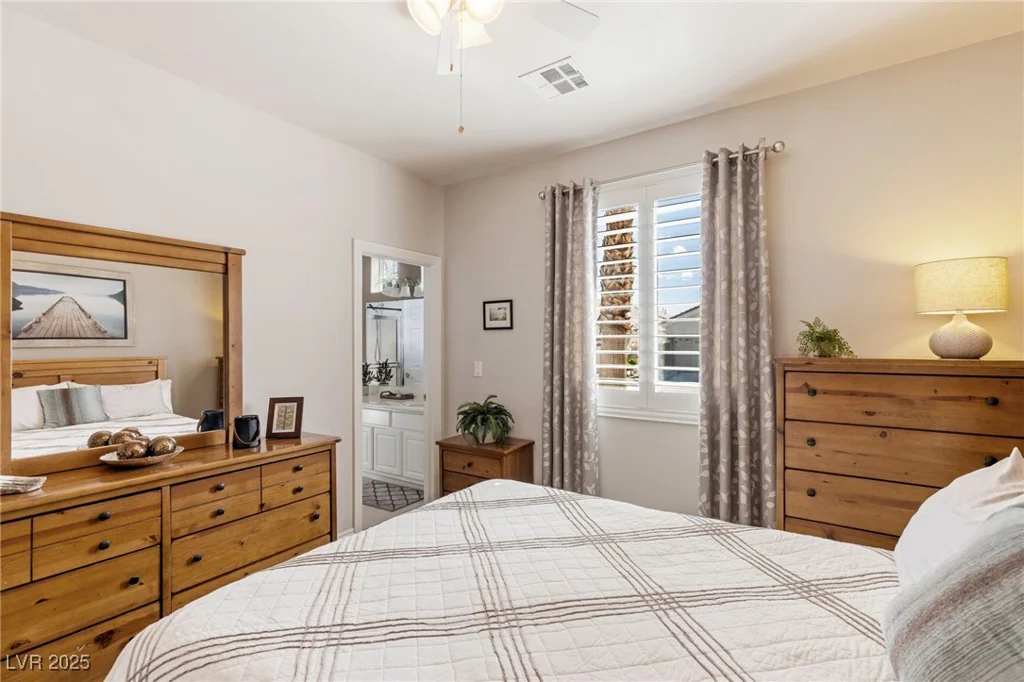 8894 Don Horton, Las Vegas, NV 89178