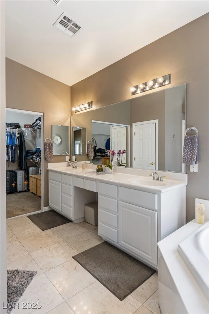 8894 Don Horton, Las Vegas, NV 89178