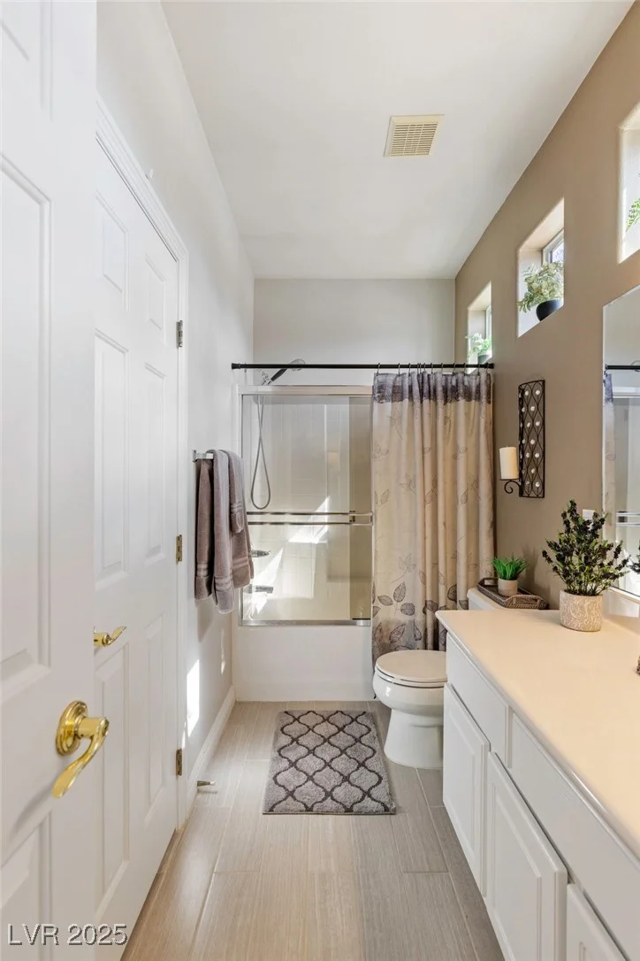 8894 Don Horton, Las Vegas, NV 89178