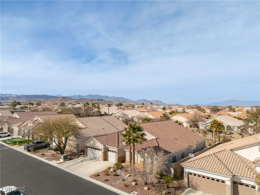 8894 Don Horton, Las Vegas, NV 89178