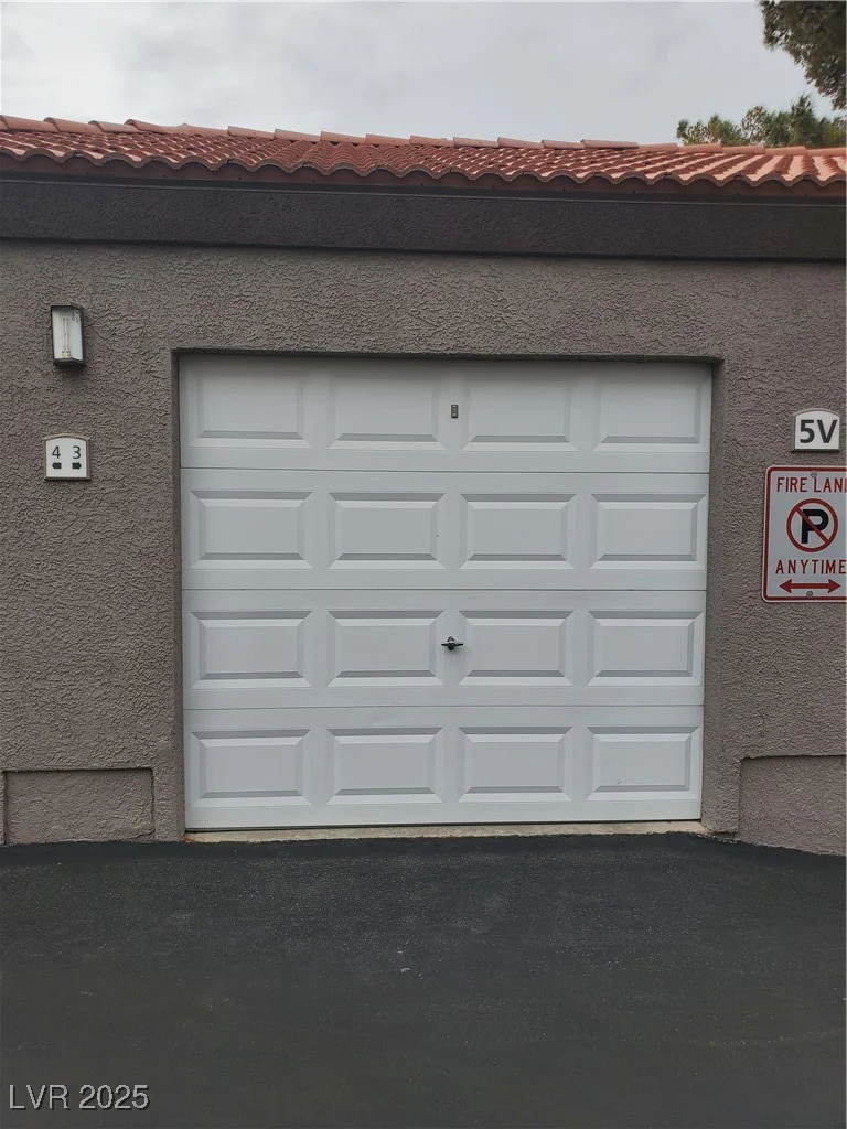 700 Carnegie, Henderson, NV 89052