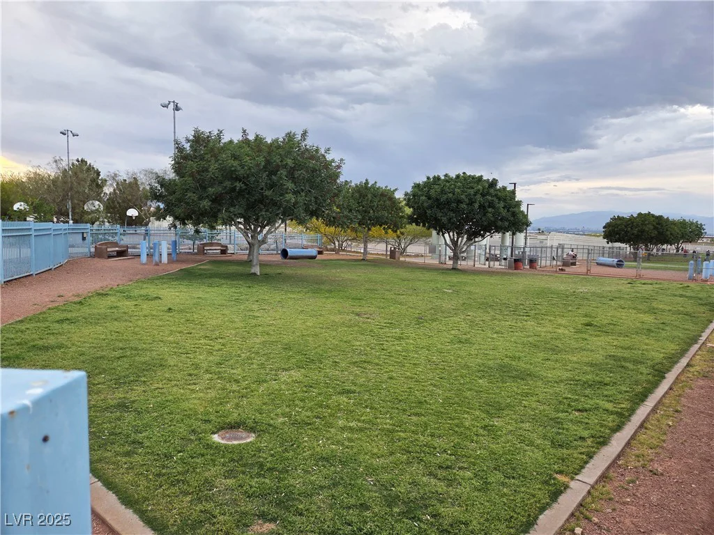 700 Carnegie, Henderson, NV 89052