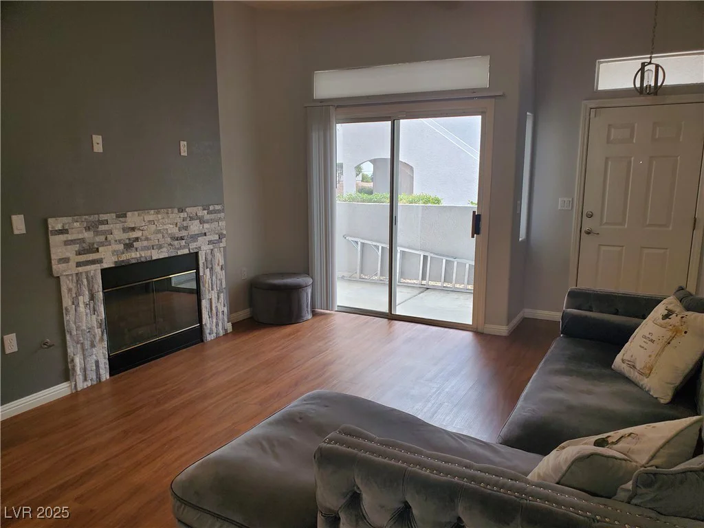 700 Carnegie, Henderson, NV 89052