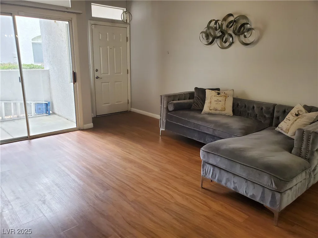 700 Carnegie, Henderson, NV 89052