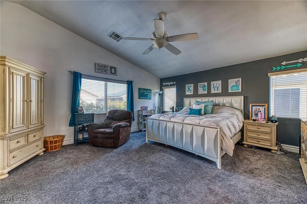 9692 Waukegan, Las Vegas, NV 89148