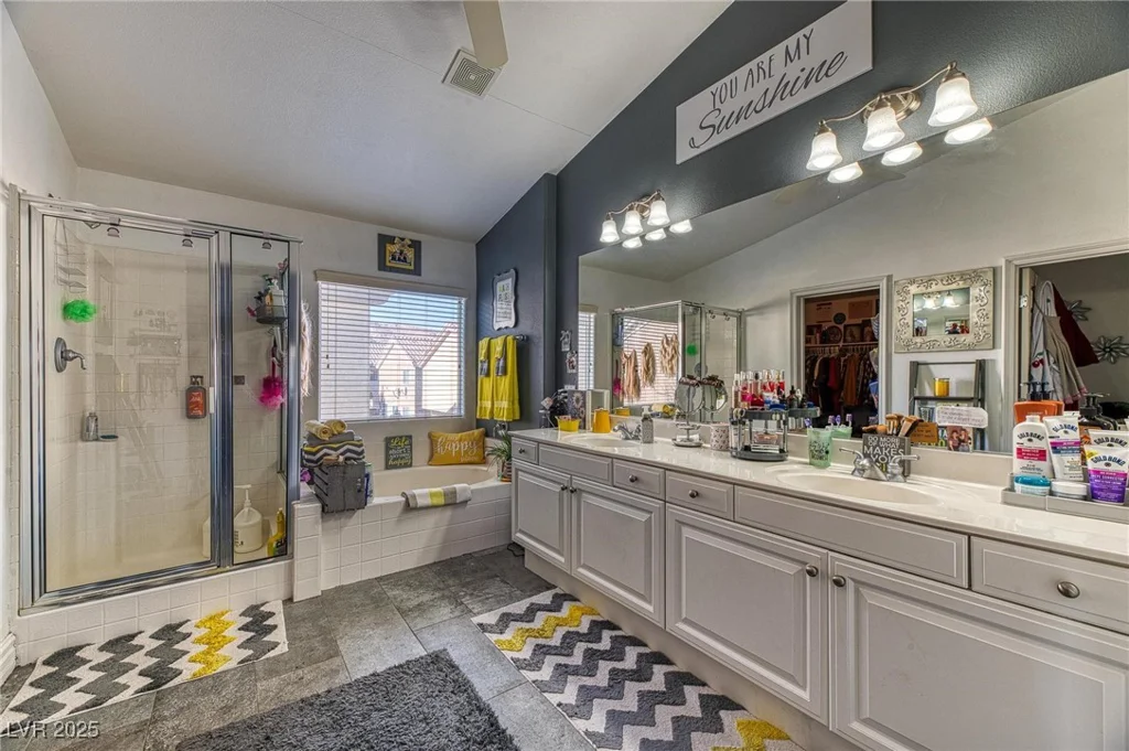 9692 Waukegan, Las Vegas, NV 89148