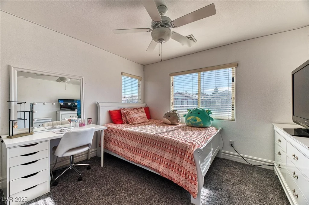 9692 Waukegan, Las Vegas, NV 89148