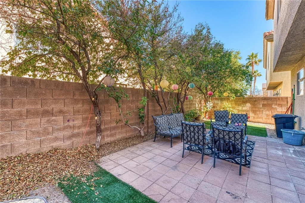 9692 Waukegan, Las Vegas, NV 89148