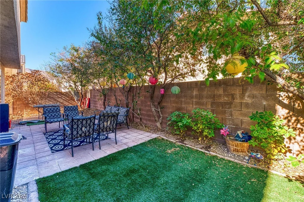 9692 Waukegan, Las Vegas, NV 89148