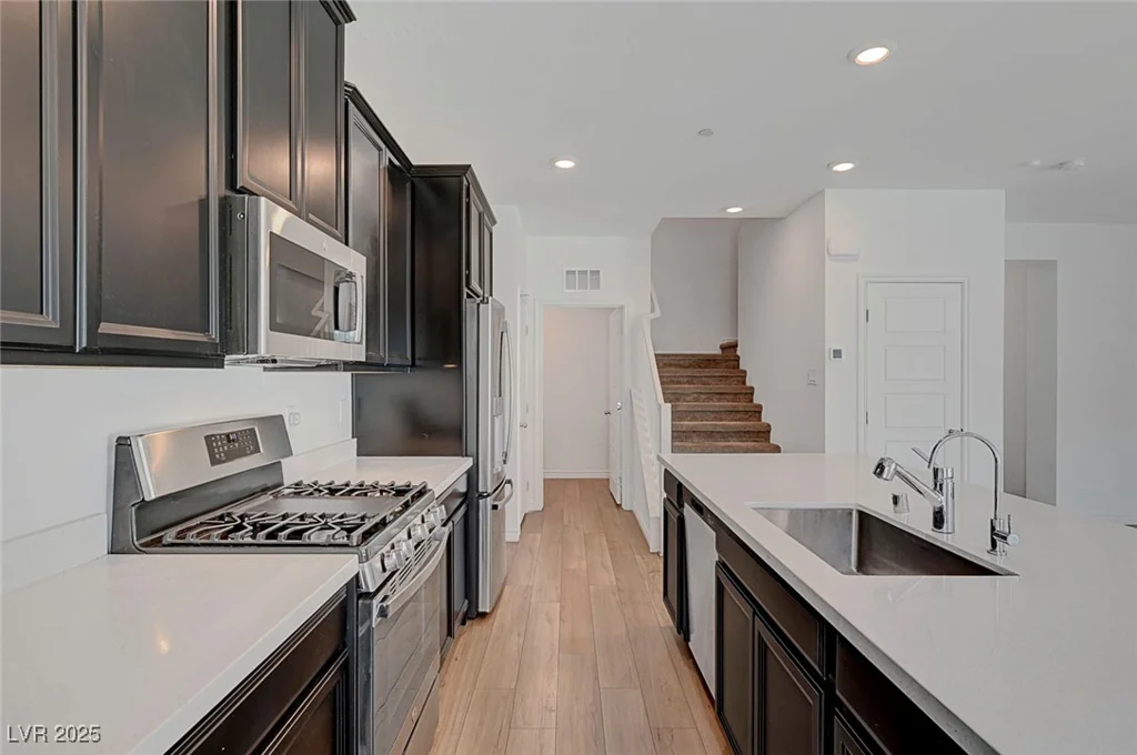 7204 N Decatur, North Las Vegas, NV 89131