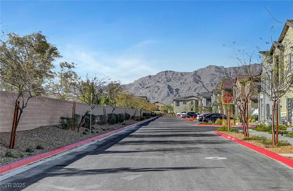 7204 N Decatur, North Las Vegas, NV 89131