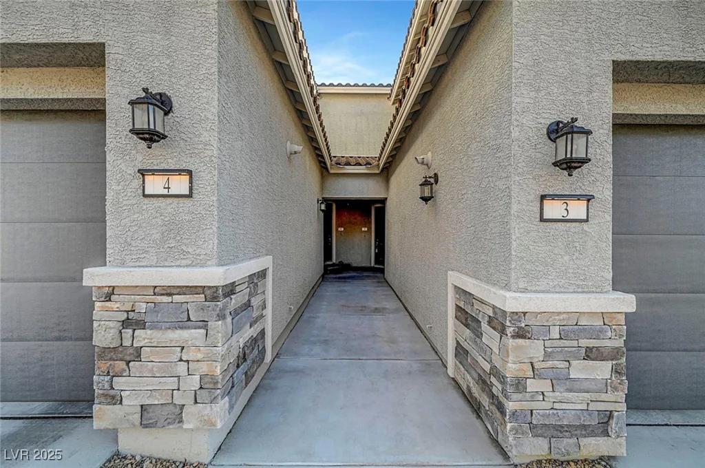 7204 N Decatur, North Las Vegas, NV 89131