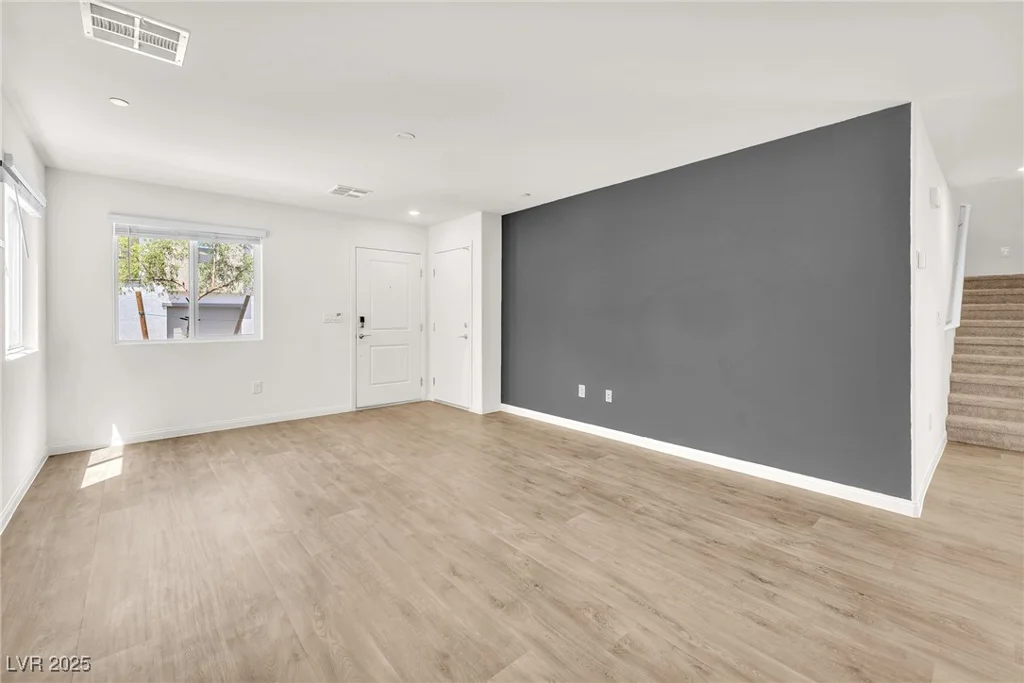 6952 Crimson Shadow, North Las Vegas, NV 89086