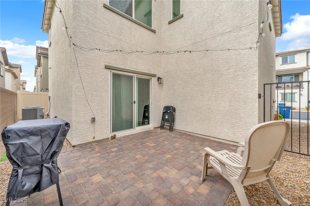 6952 Crimson Shadow, North Las Vegas, NV 89086