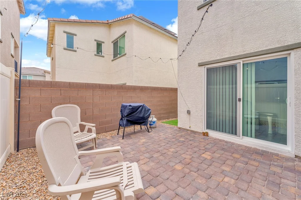 6952 Crimson Shadow, North Las Vegas, NV 89086