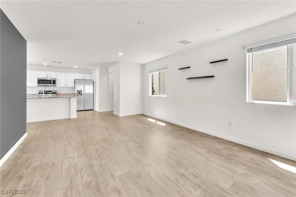 6952 Crimson Shadow, North Las Vegas, NV 89086