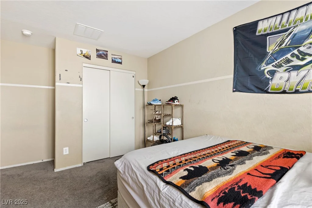 2664 Strichen, Henderson, NV 89044