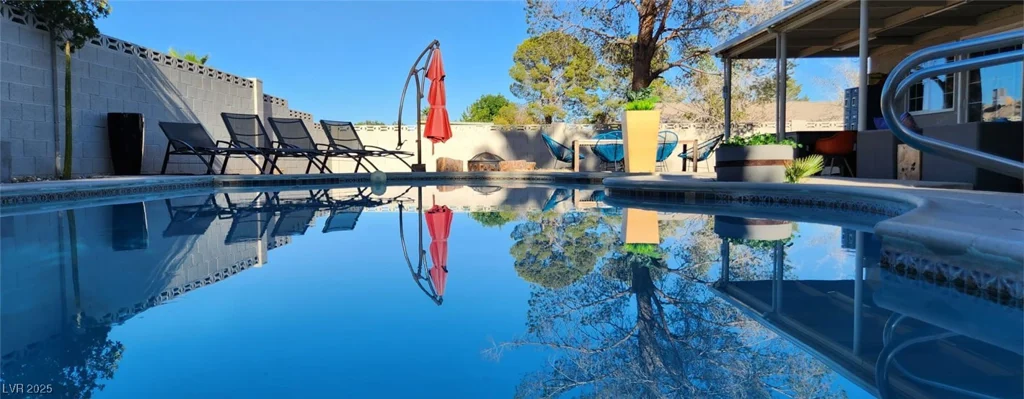 5318 Palmyra, Las Vegas, NV 89146