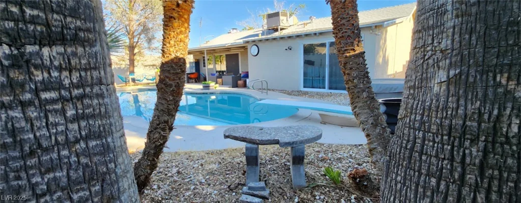 5318 Palmyra, Las Vegas, NV 89146