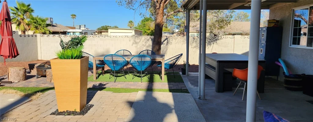 5318 Palmyra, Las Vegas, NV 89146