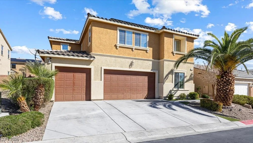 1112 Adobe Creek, North Las Vegas, NV 89084