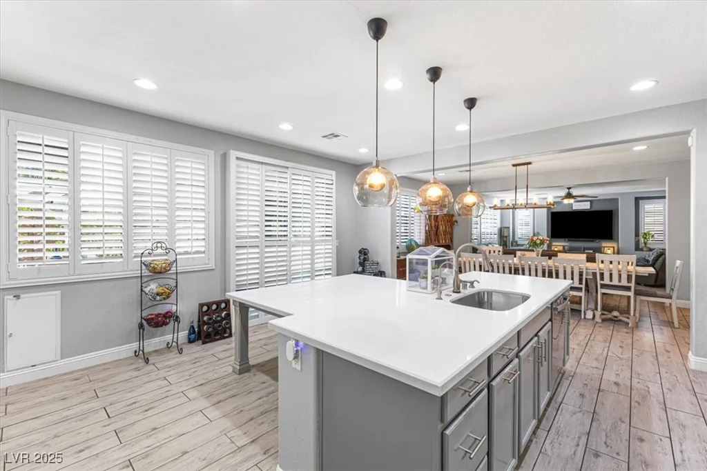 1112 Adobe Creek, North Las Vegas, NV 89084