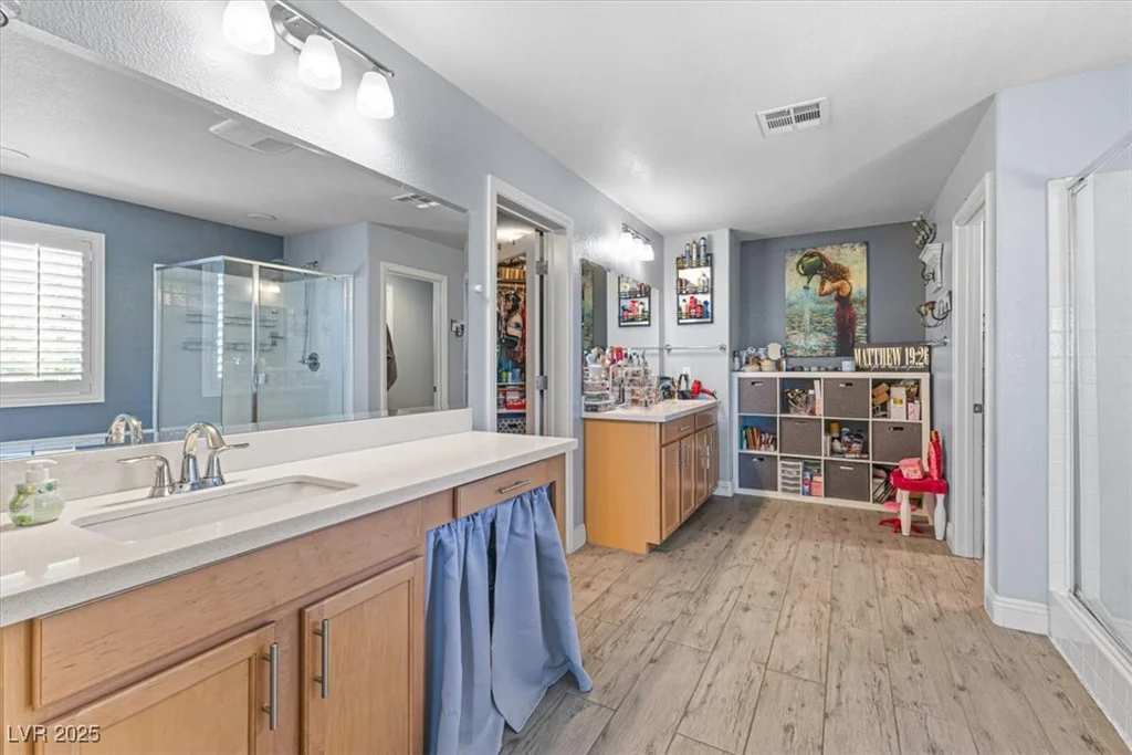 1112 Adobe Creek, North Las Vegas, NV 89084