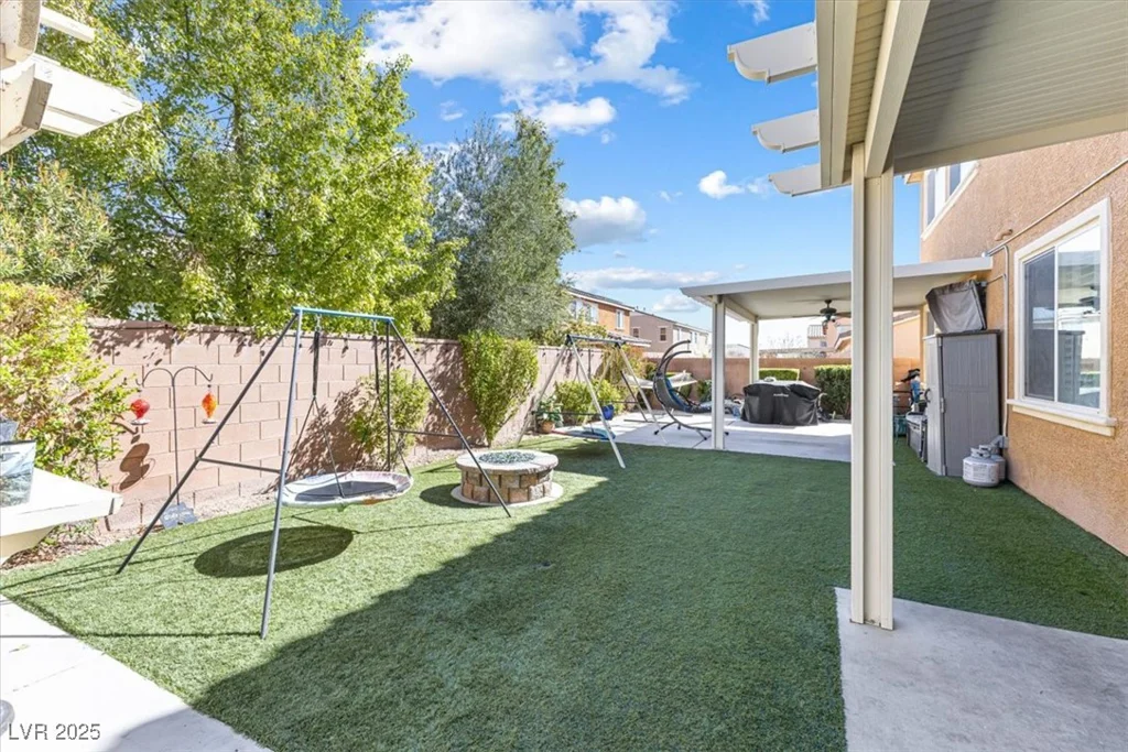 1112 Adobe Creek, North Las Vegas, NV 89084