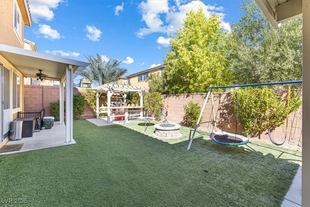 1112 Adobe Creek, North Las Vegas, NV 89084
