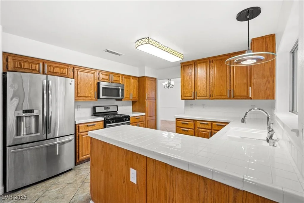 5628 Crimson Ridge, Las Vegas, NV 89130