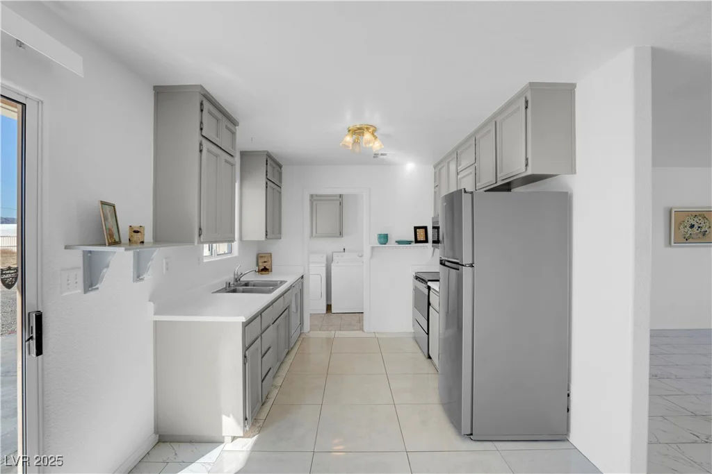 2831 Goldrush, Pahrump, NV 89048