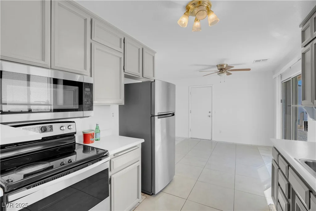2831 Goldrush, Pahrump, NV 89048