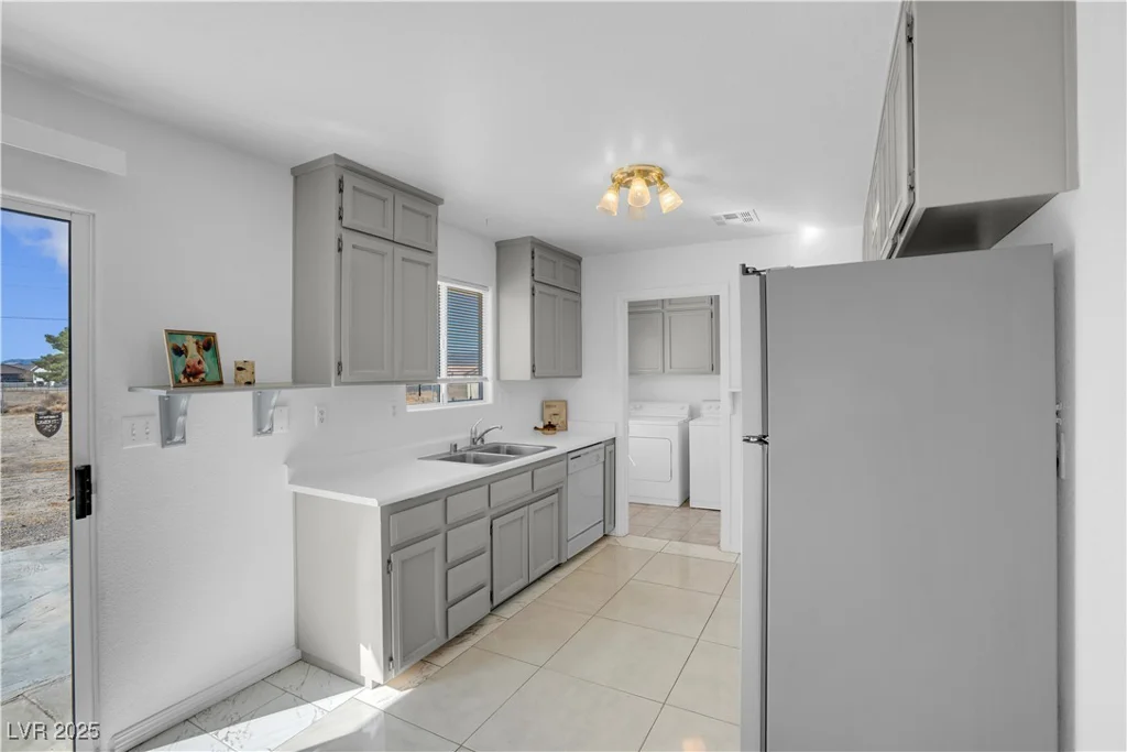 2831 Goldrush, Pahrump, NV 89048