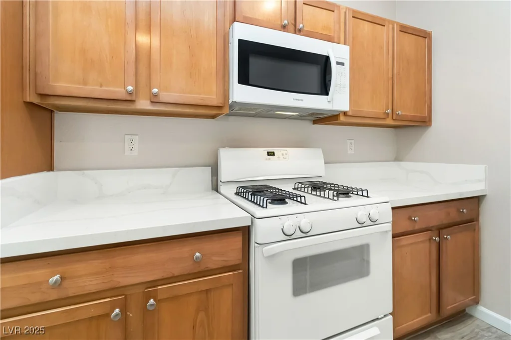 7486 River Dove, Las Vegas, NV 89139