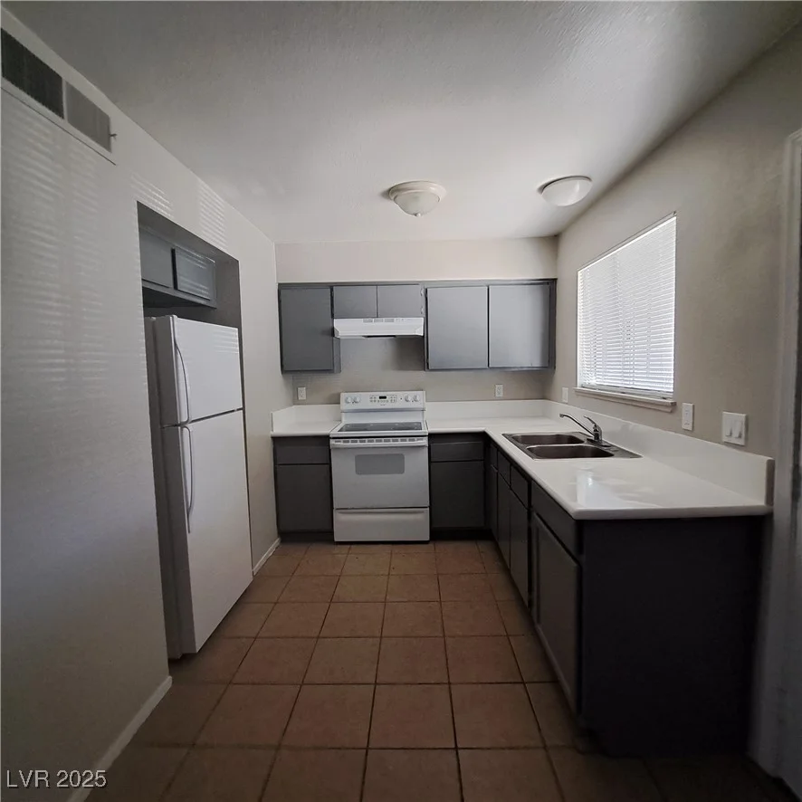 3417 Civic Center, North Las Vegas, NV 89030